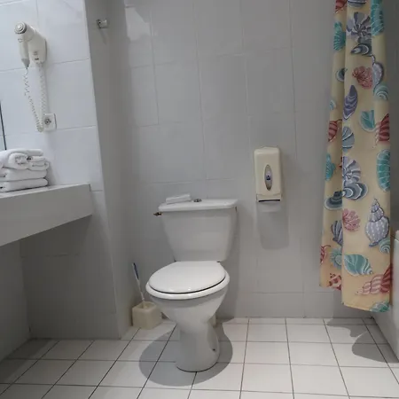 Logis Du Pont Neuf Hotel 3*