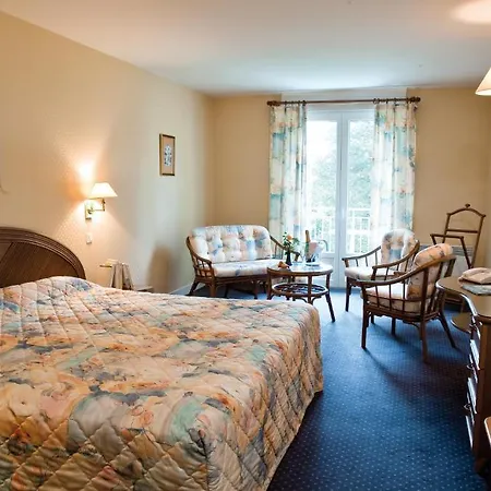 Logis Du Pont Neuf Hotel 3*