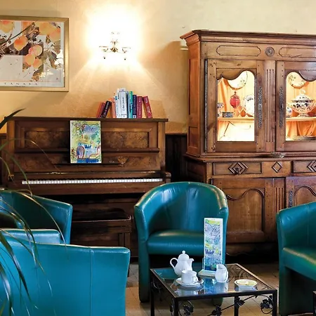 Logis Du Pont Neuf Hotel Le Veurdre